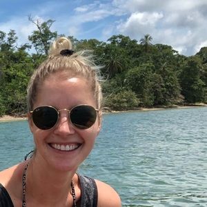 Meet your Posher, Erin